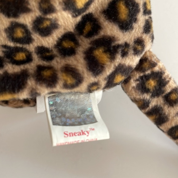 Retired TY SNEAKY the LEOPARD BEANIE BABY 2000 - no tag - Picture 3 of 7